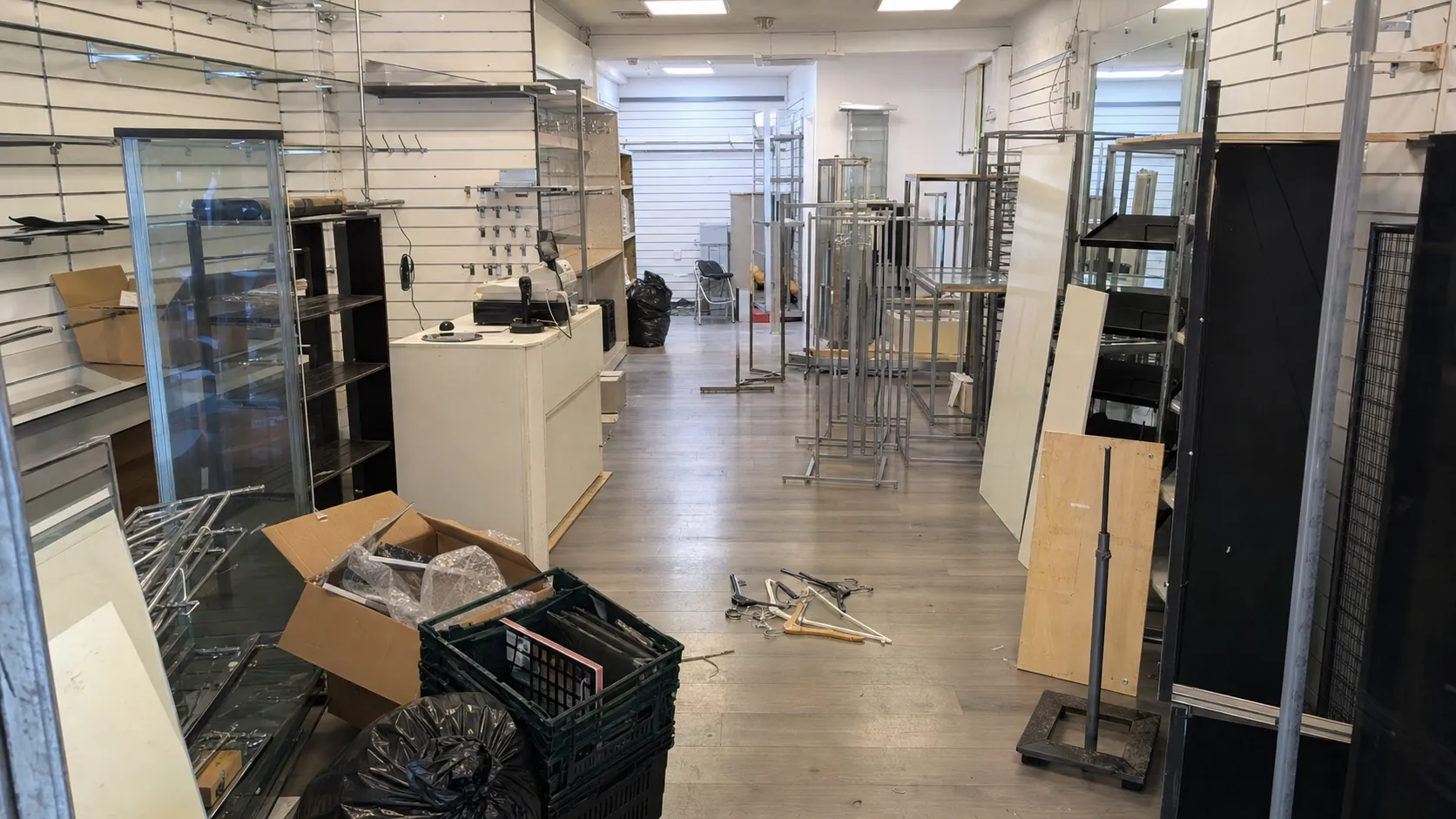 London shop before and after Oxload shop clearance — before